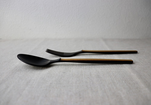 伏見眞樹】ディナーフォーク・黒 | 京都で木と漆で作ったお椀を扱う