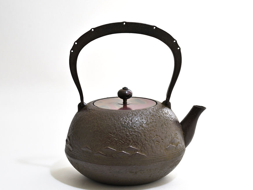 オンラインショップ 鉄瓶 | 南部鉄器 幸工芸 鉄瓶 2/6