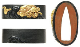 江戸時代 極上盛上鷲内梨地 五段大振印籠 極上獅子根付 東Y7-0812