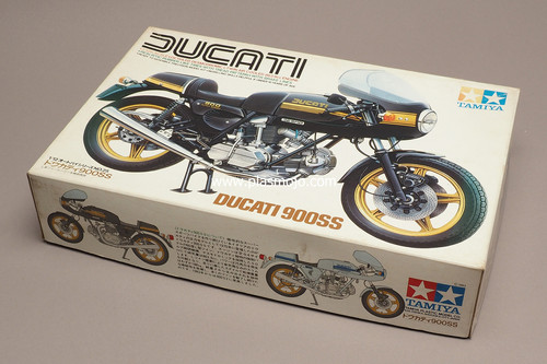 Tamiya 1/12 Ducati 900SS (#1425) | Plasmojo Scale Model