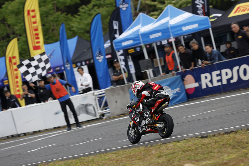 富樫虎太郎が衝撃のデビュー戦ダブルウイン!!