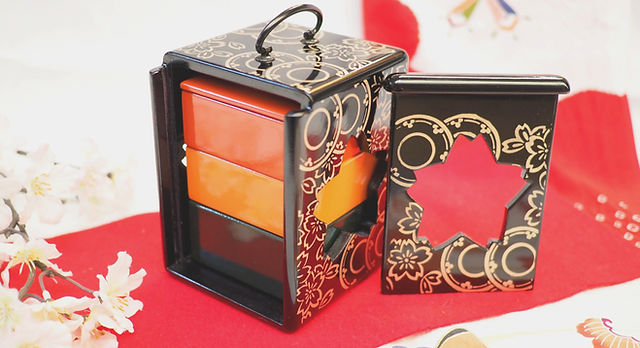 徳島 遊山箱 | 漆器蔵 いちかわ | 日本