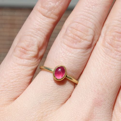 ADA CABOCHON RUBY 使用説明書付き ADA CABOCHON RUBY 使用説明書付き