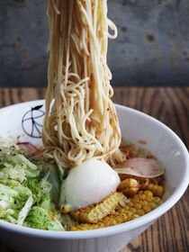 Momonoki | Momo cafe | Coffee | Ramen | Pasrty | Atlanta