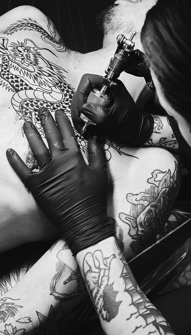 TATOO STUDIO YAMADA ポスター 額装 A3 ② TATOO STUDIO YAMADA