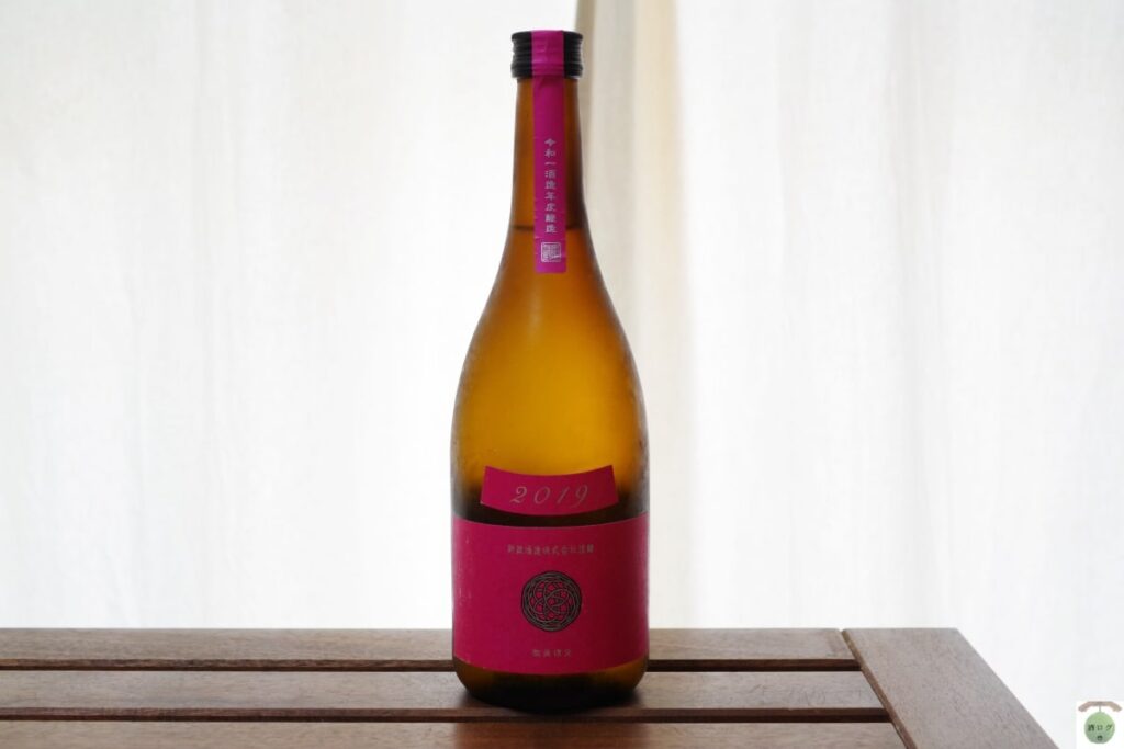 酒ログレビュー：新政酒造【秋櫻 Cosmos(コスモス)】 | すしログの酒ログ