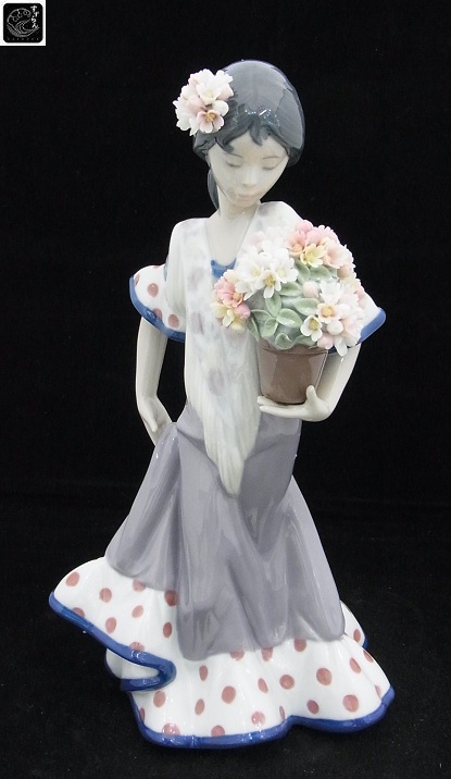 リヤドロリアドロスペインの踊り子