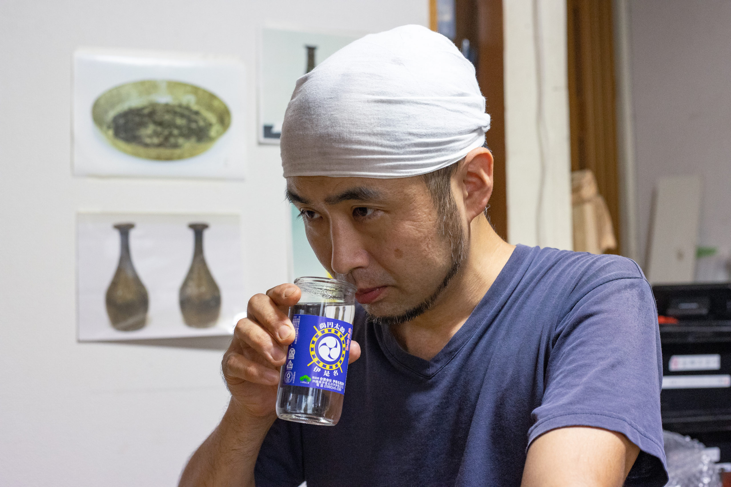 泡盛と酒器：琉球錫文化を現代に繋ぐ「金細工まつ」上原さんおすすめの